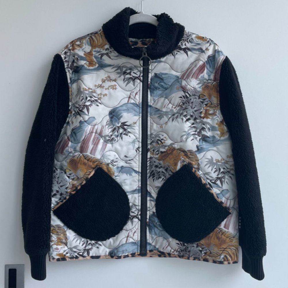 L.A.M.B. x Burton Vivid Truth Fleece in Bengal
